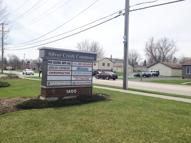 More Photos Of 1400 N Seminary Ave, Woodstock Medical For Lease