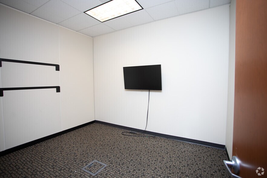 More Photos Of 2525 Lake Park Blvd, Salt Lake City Medical For Lease