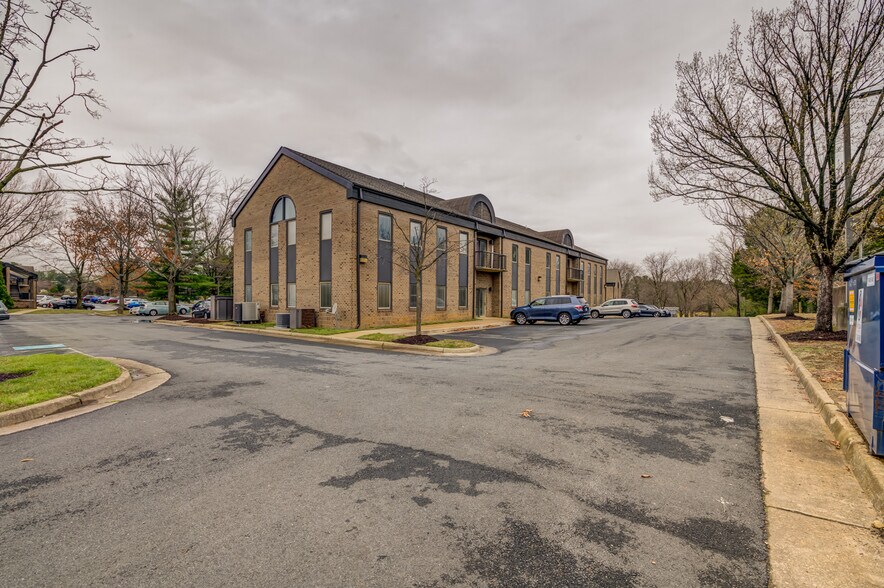 4609 Pinecrest Office Park Dr, Alexandria, VA 22312 Medical For Sale