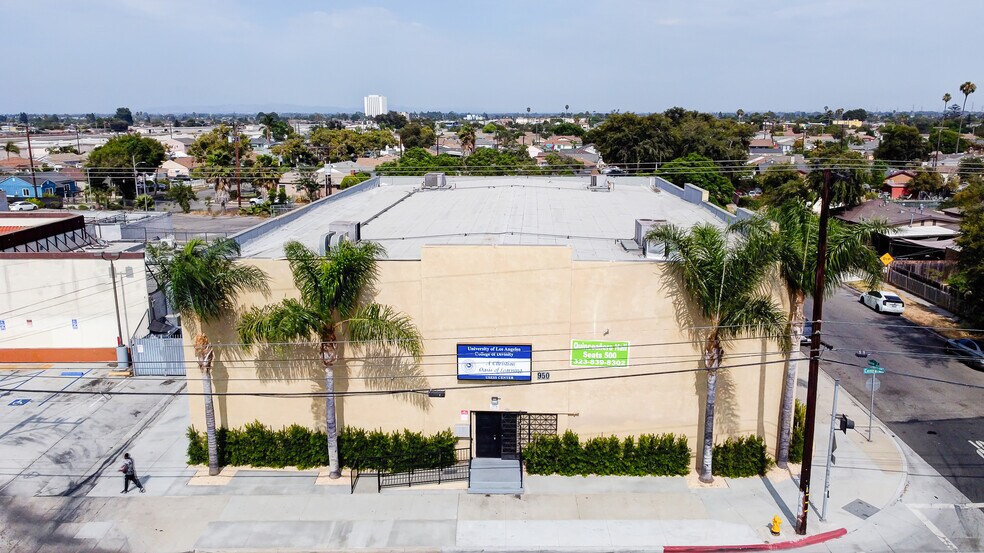 More Photos Of 950 S Central Ave, Compton Schools For Sale