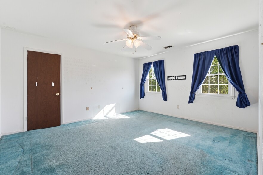More Photos Of 15901 Old Columbia Pike, Burtonsville Land For Sale