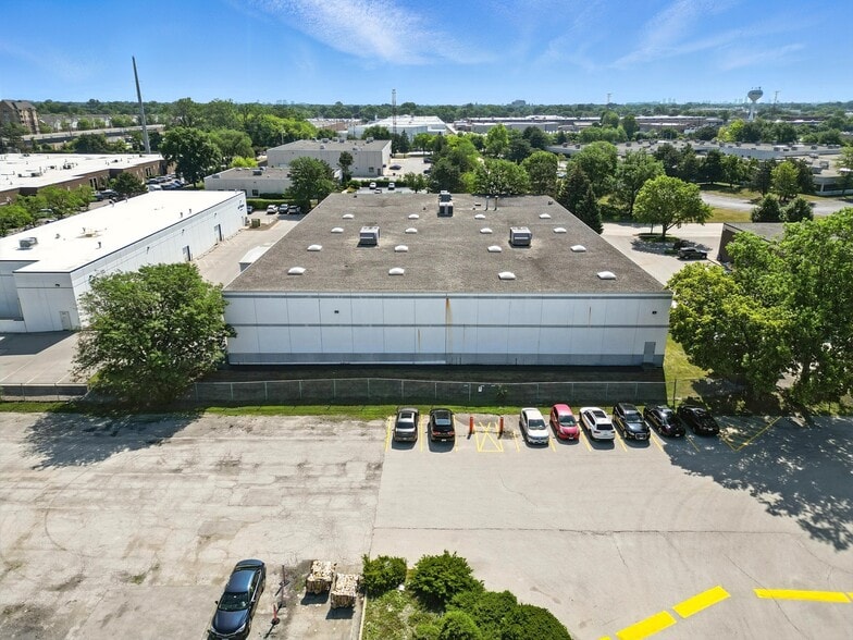 More Photos Of 8130 River Dr, Morton Grove Warehouse For Sale