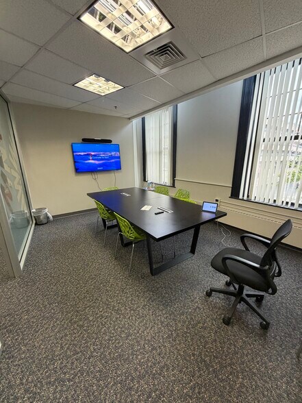 More Photos Of 132 Grand St, Waterbury Office For Lease