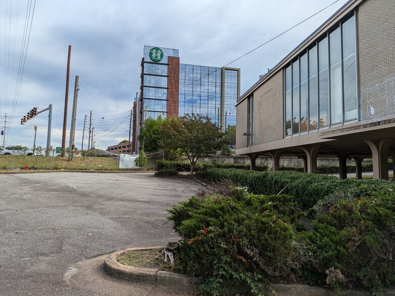 More Photos Of 1 Executive Park Dr NE, Atlanta Land For Lease