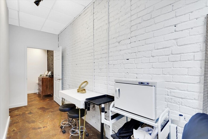More Photos Of 205 N Laurens St, Greenville Loft Creative Space For Lease