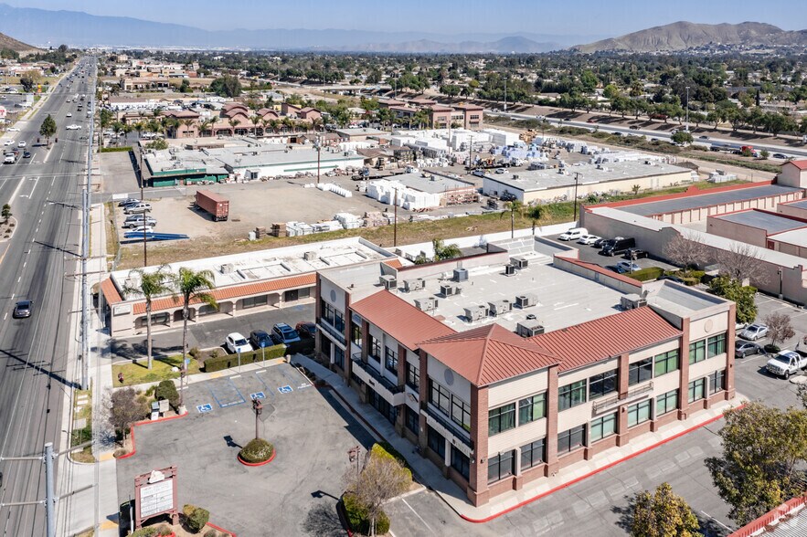 More Photos Of 2641 Hamner Ave, Norco Office For Lease