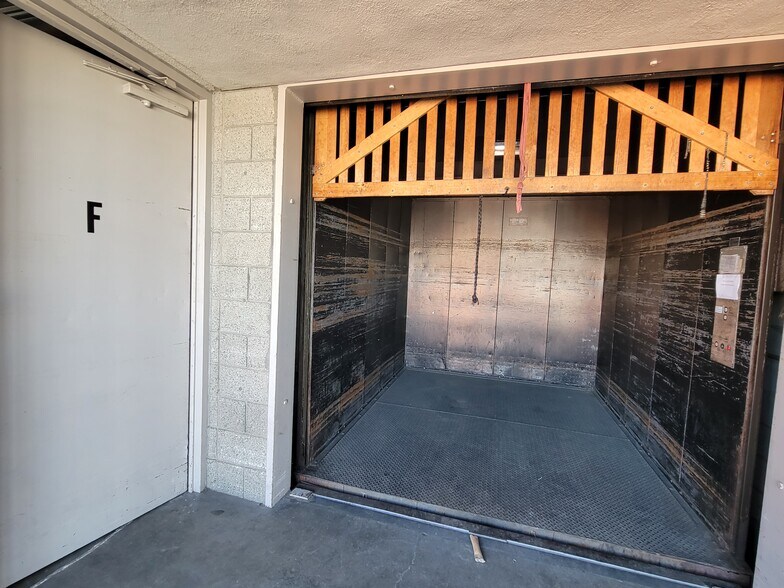 More Photos Of 1001 E 7th St, Los Angeles Warehouse For Lease