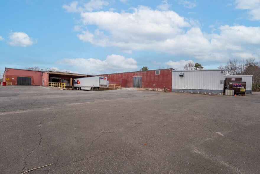 More Photos Of 755 New Ludlow Rd, South Hadley Warehouse For Sale