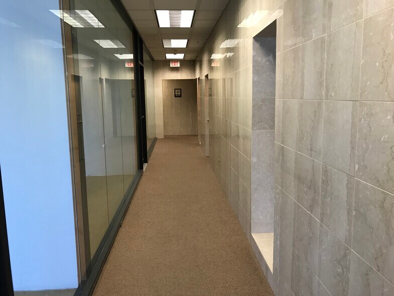 More Photos Of 200 Dexter Ave, Watertown Office For Lease