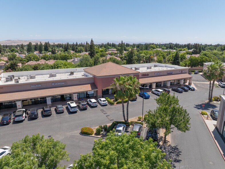 More Photos Of , Clovis General Retail For Sale