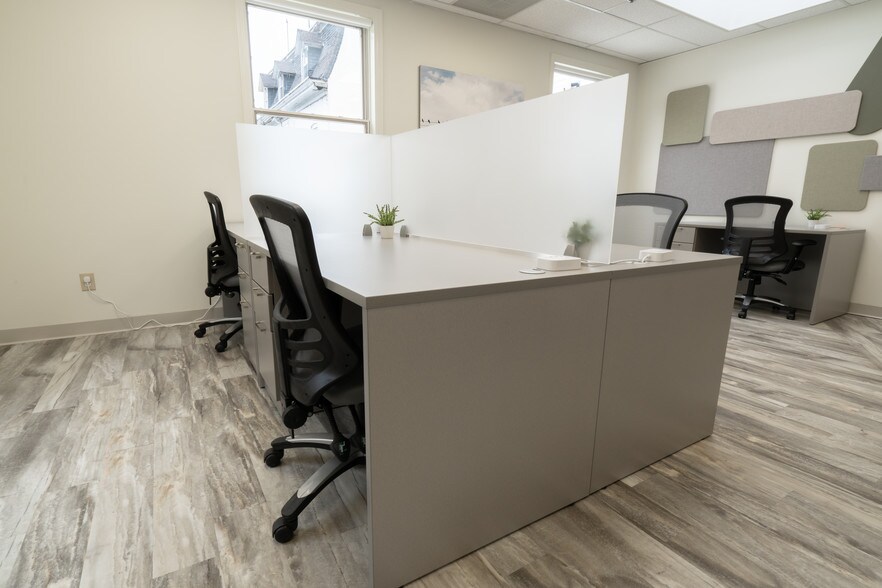 More Photos Of 30 W Park Pl, Morristown Office For Lease