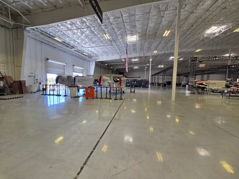 More Photos Of 2141 Icon Way, Vacaville Warehouse For Lease