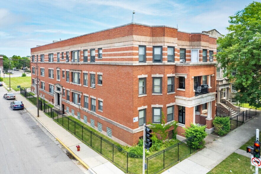 More Photos Of , Chicago Multifamily For Sale