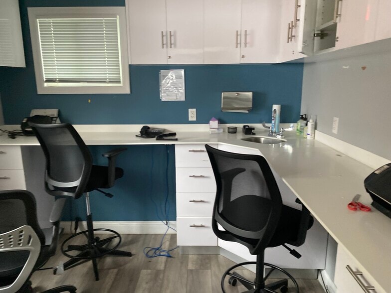 More Photos Of 675 Broadway, Paterson Medical For Lease