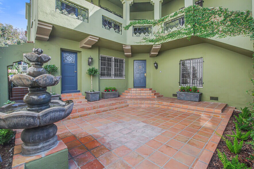More Photos Of 1074 S Genesee Ave, Los Angeles Apartments For Sale