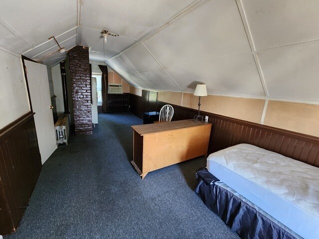 More Photos Of 105 Parkview Ave, Elmwood Park Multifamily For Sale