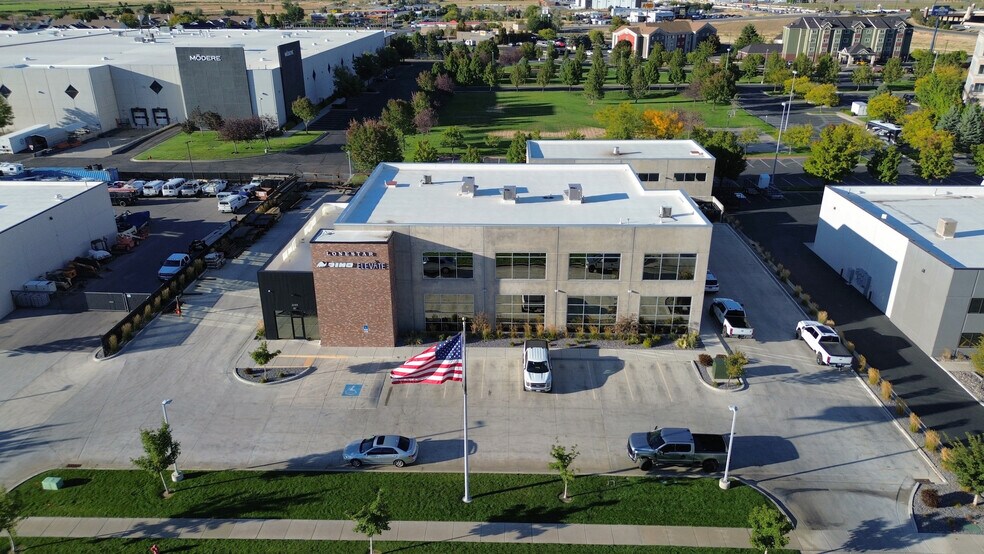 Primary Photo Of 2208 W 700 S, Springville Light Manufacturing For Sale