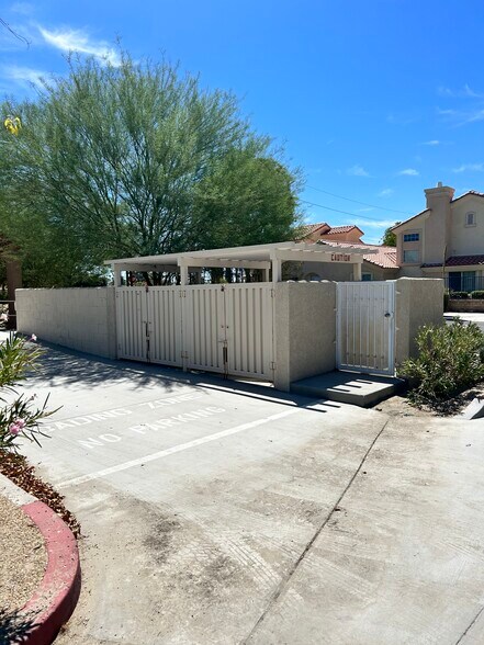 More Photos Of 32475 Date Palm Dr, Cathedral City Freestanding For Lease