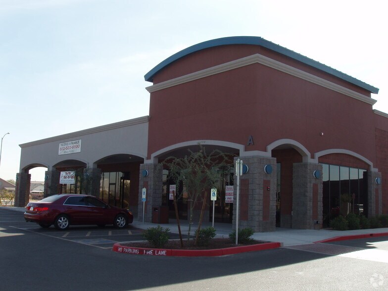 More Photos Of 12725 W Indian School Rd, Avondale General Retail For Lease