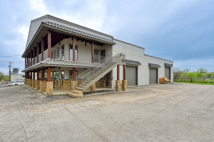 More Photos Of 5107 Monaco Cir, San Antonio Office For Sale