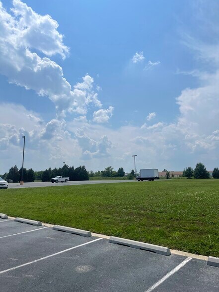 More Photos Of 13431 Broadway Ext, Oklahoma City Land For Lease