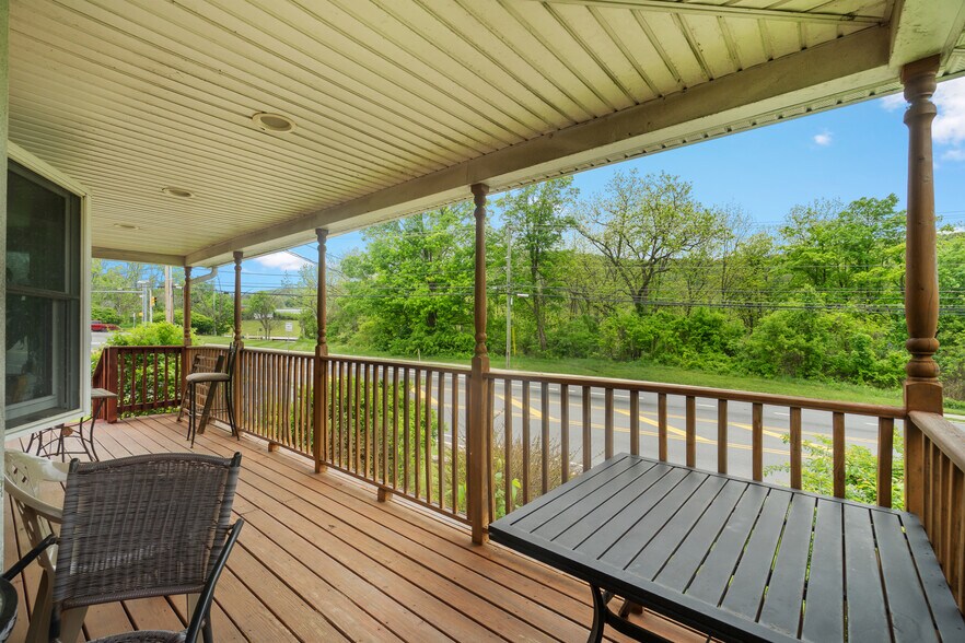 More Photos Of 137 Rutherford Ave, Franklin General Retail For Lease