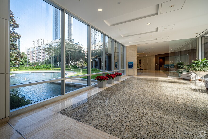 More Photos Of 3040 Post Oak Blvd, Houston Office For Lease