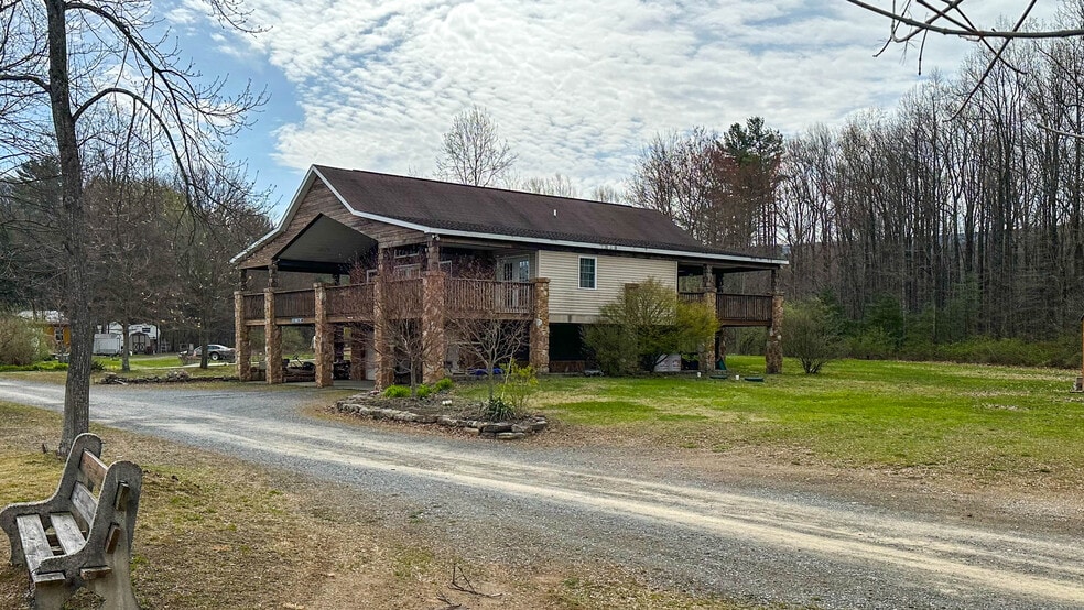 More Photos Of 63 Blue Mountain rd, Schuylkill Haven Trailer Camper Park For Sale