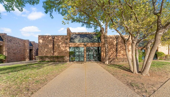 More Photos Of 1607 W Tx-289-loop, Lubbock Medical For Sale