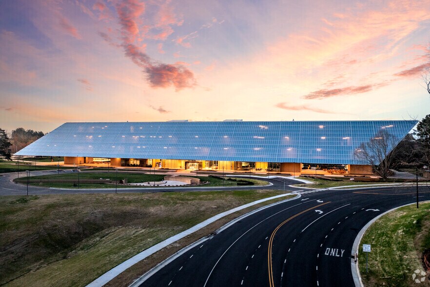 More Photos Of 1830 Fordham Blvd, Chapel Hill Office For Lease