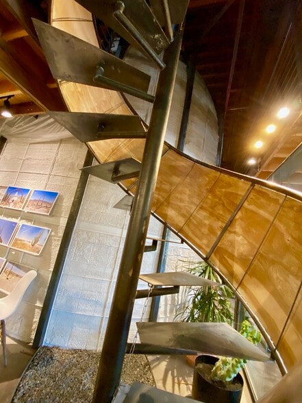 More Photos Of 214 E Roosevelt St, Phoenix Storefront Retail Office For Lease