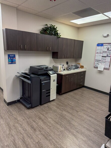 More Photos Of 323 W Galena Blvd, Aurora Office For Sale