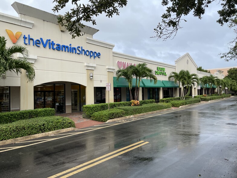 More Photos Of 5463 Lyons Rd, Coconut Creek Storefront For Lease
