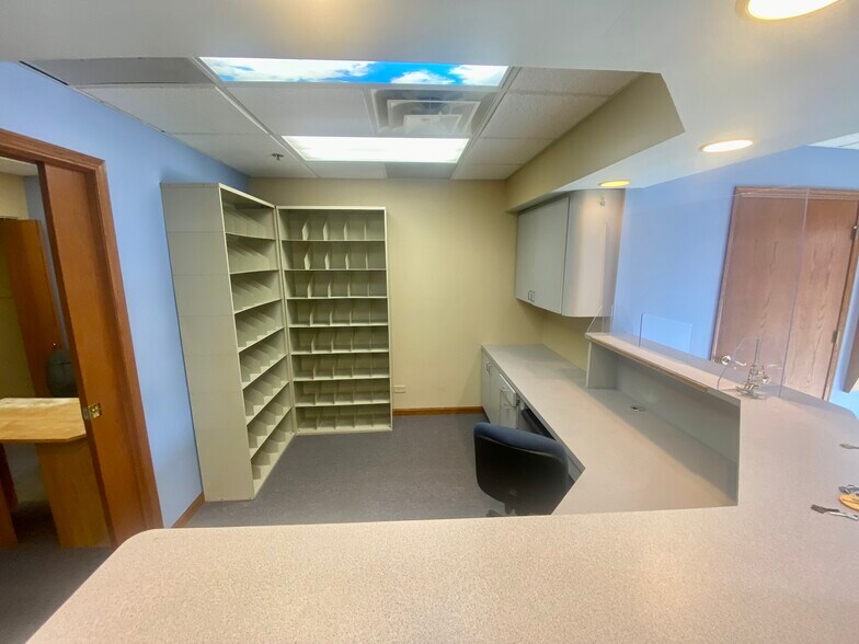 More Photos Of 18220 Harwood Ave, Homewood Office Residential For Sale