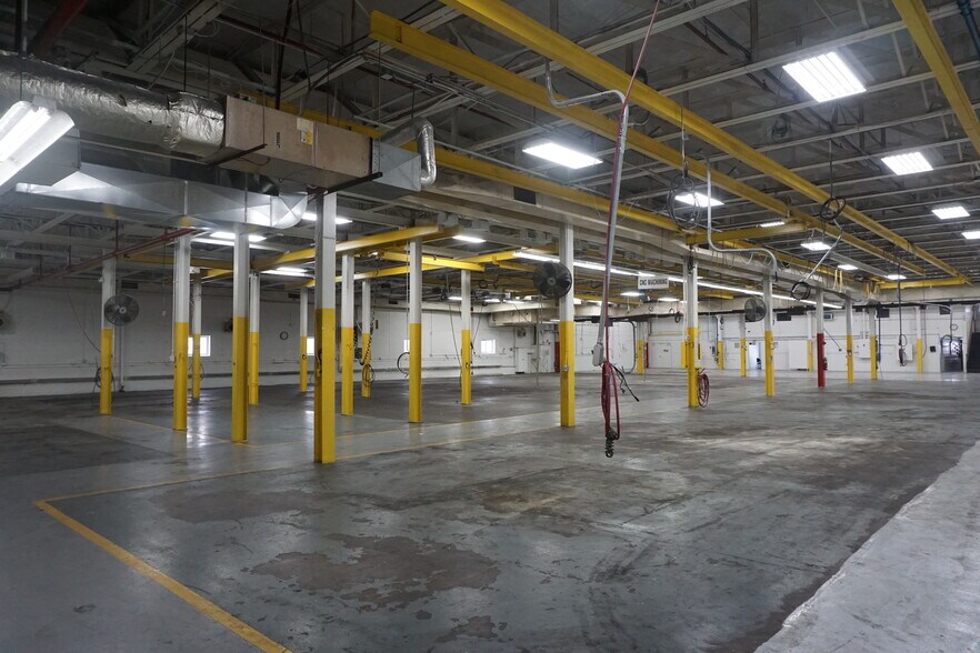 More Photos Of 350 Buell Rd, Rochester Manufacturing For Lease