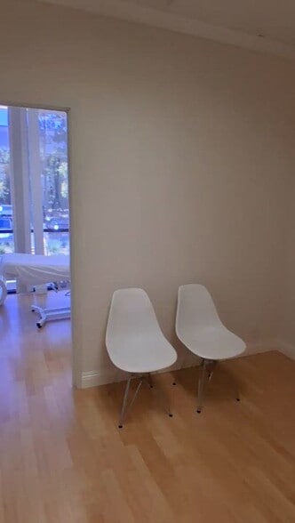 Primary Photo Of 1601 Dove St, Newport Beach Medical For Lease