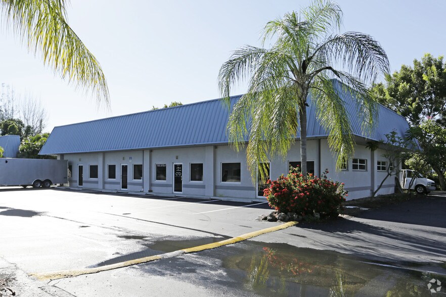 More Photos Of , Fort Myers Unknown For Sale