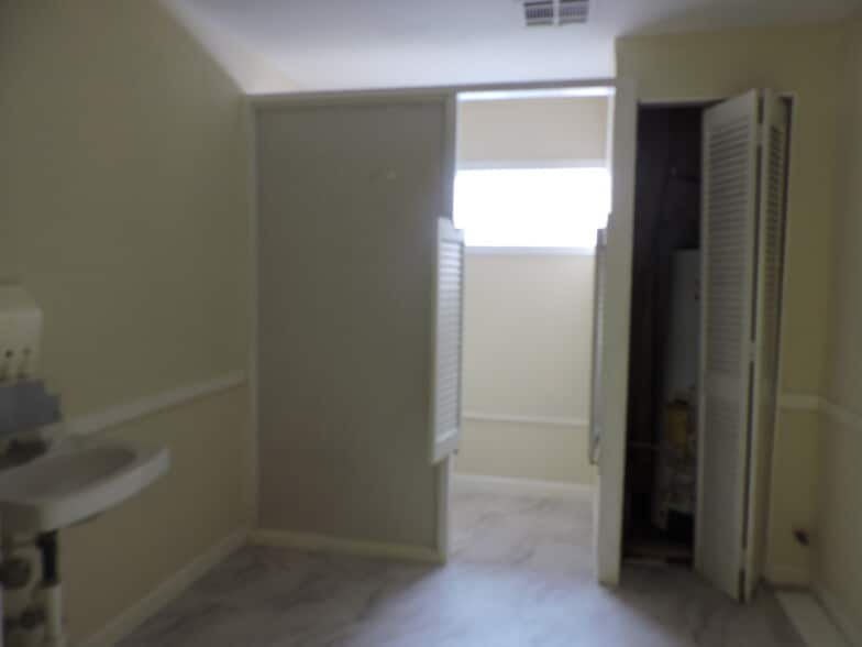 More Photos Of 9602 Fulton St, Houston Office For Lease