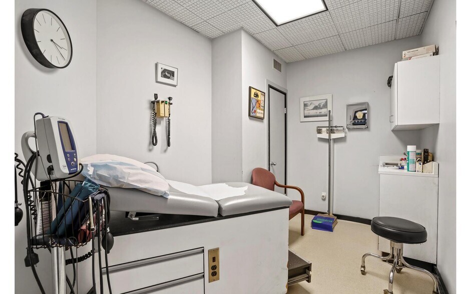 More Photos Of 1120 Park Ave, New York Apartments For Sale