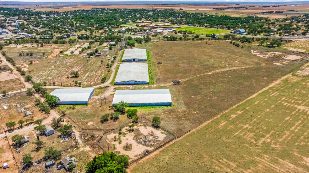 More Photos Of 901 Underwood Street, Littlefield Warehouse For Sale
