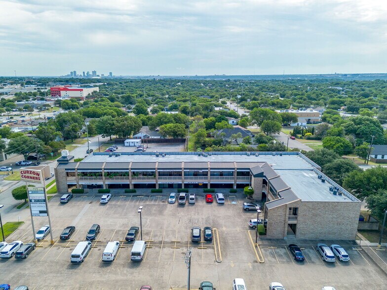 More Photos Of 5801 Curzon Ave, Fort Worth General Retail For Lease