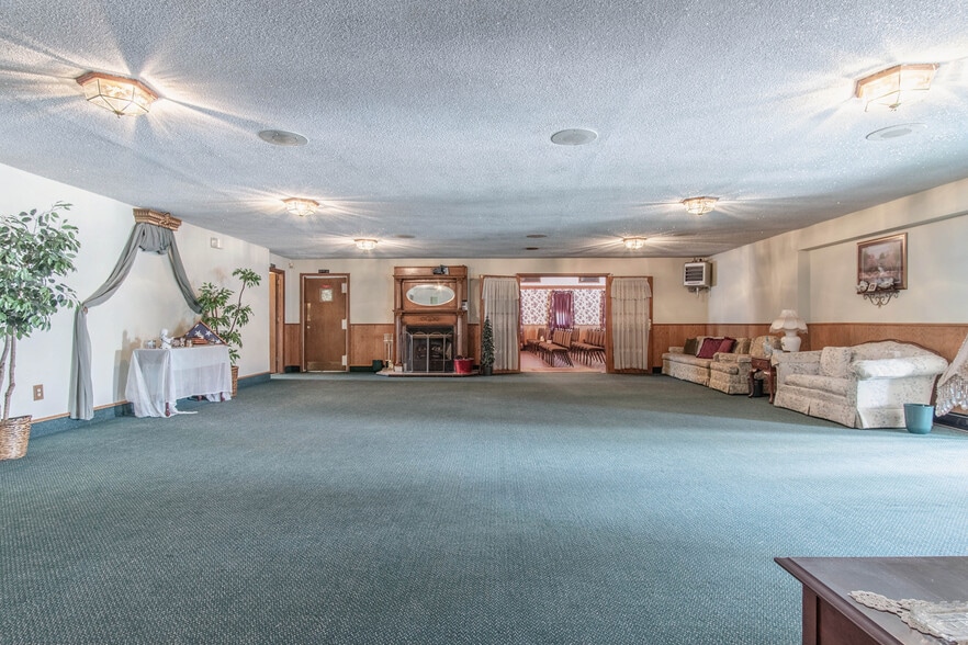More Photos Of 17321 Old Rome State Rd, Watertown Funeral Home For Sale