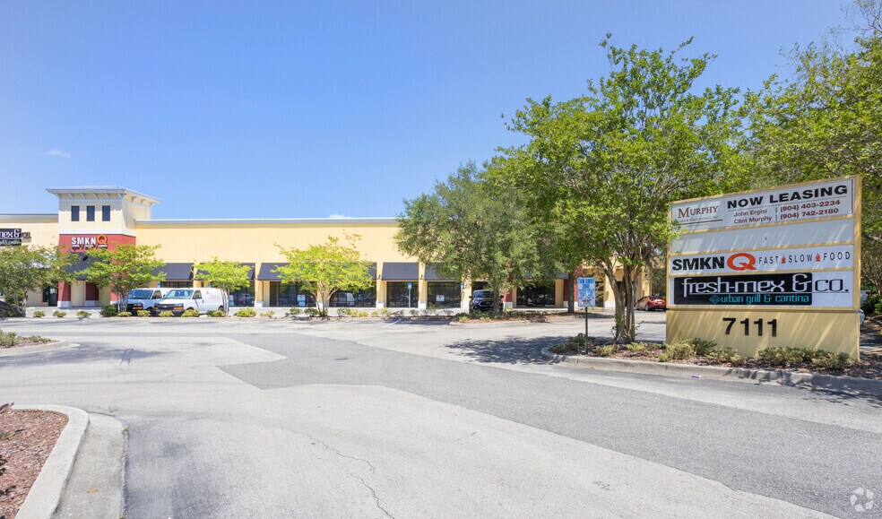 More Photos Of 7111 Bentley Rd, Jacksonville Freestanding For Lease