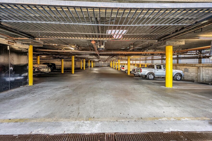 More Photos Of 14668 Nordhoff St, Panorama City Apartments For Sale