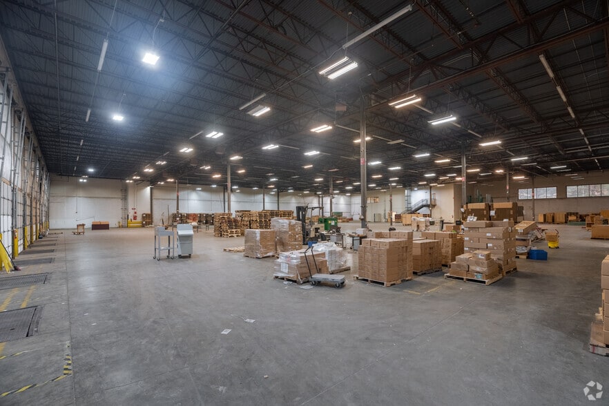 More Photos Of 401 E 124th Ave, Thornton Industrial For Sale