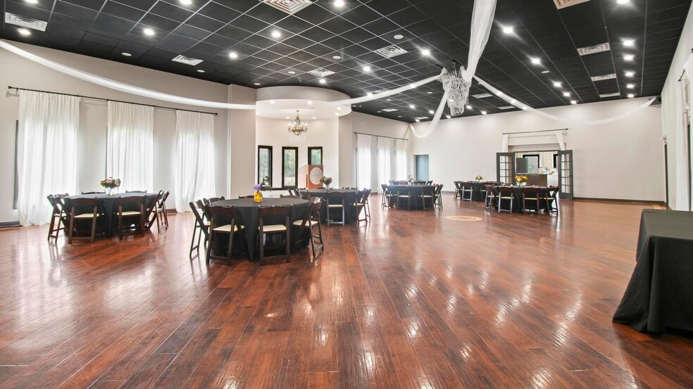 More Photos Of 14284 State Highway 322 N, Kilgore Lodge Meeting Hall For Sale