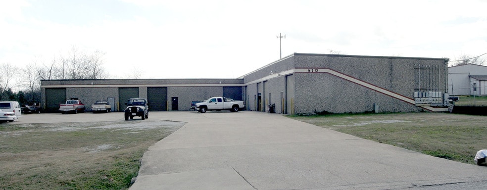 Primary Photo Of 610 2nd St E, Lancaster Flex For Lease