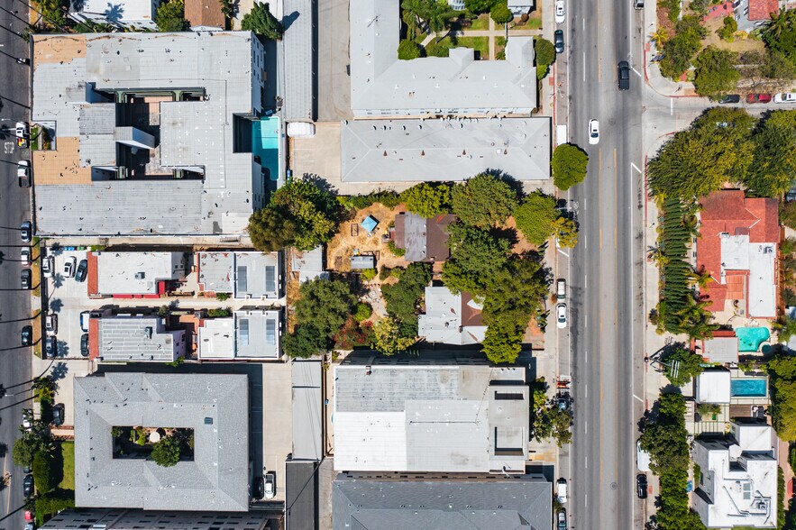 More Photos Of 5352 Franklin Ave, Los Angeles Land For Sale