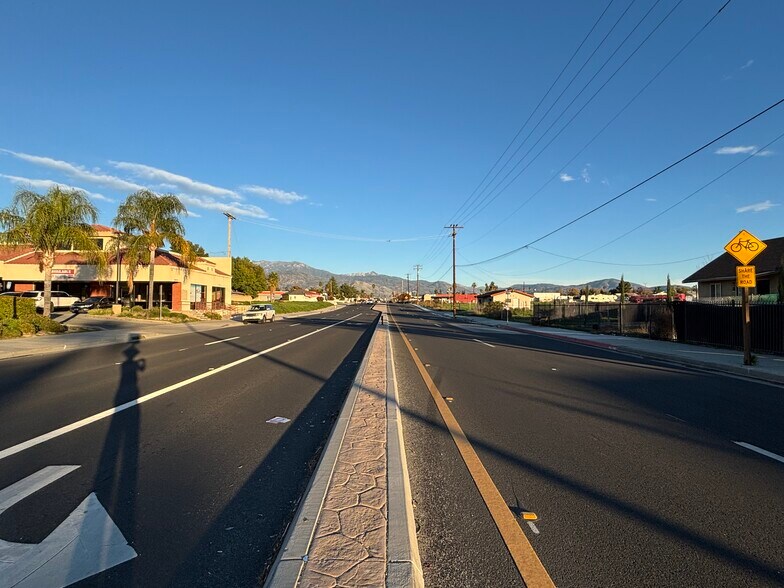 More Photos Of 41267 State Highway 74, Hemet Auto Dealership For Sale