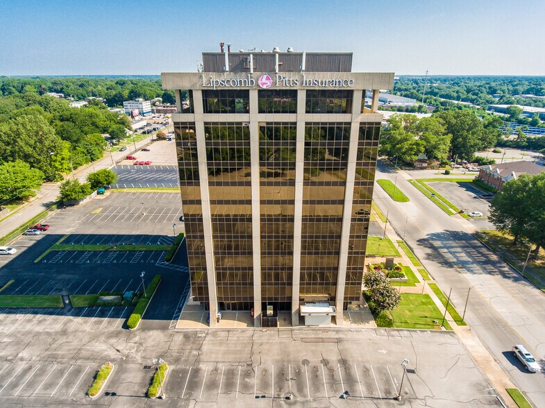 More Photos Of 2670 Union Avenue Ext, Memphis Office For Lease